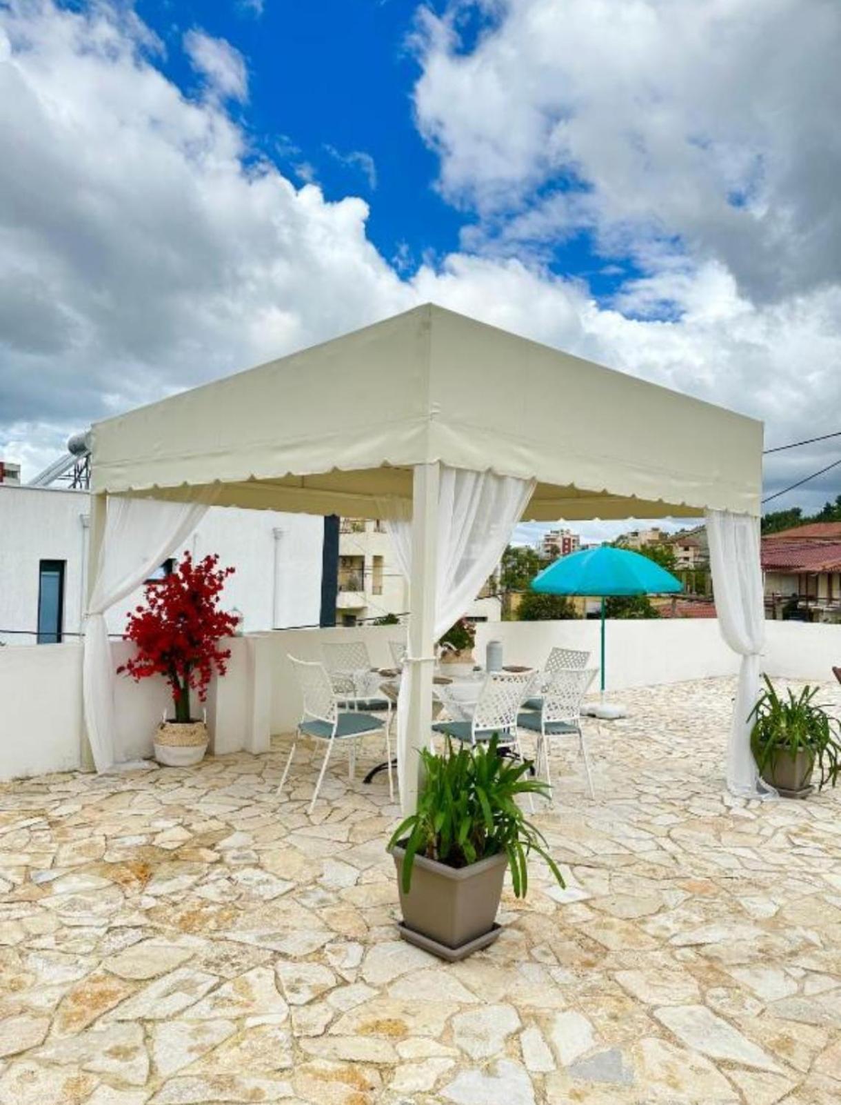 Bohemian Boutique Suites Vlorë Habitación foto